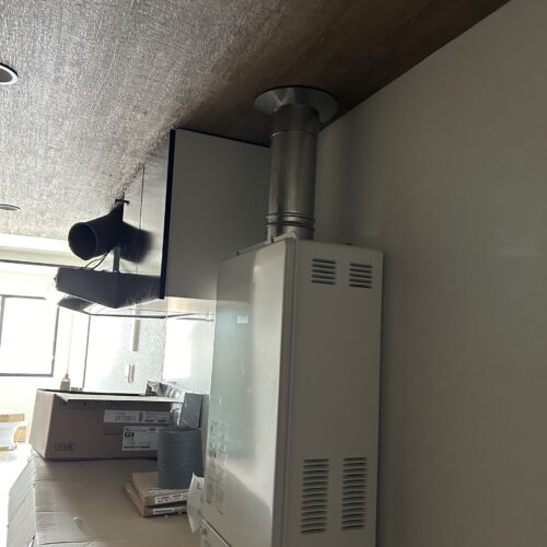 新築マンション給湯器取付工事