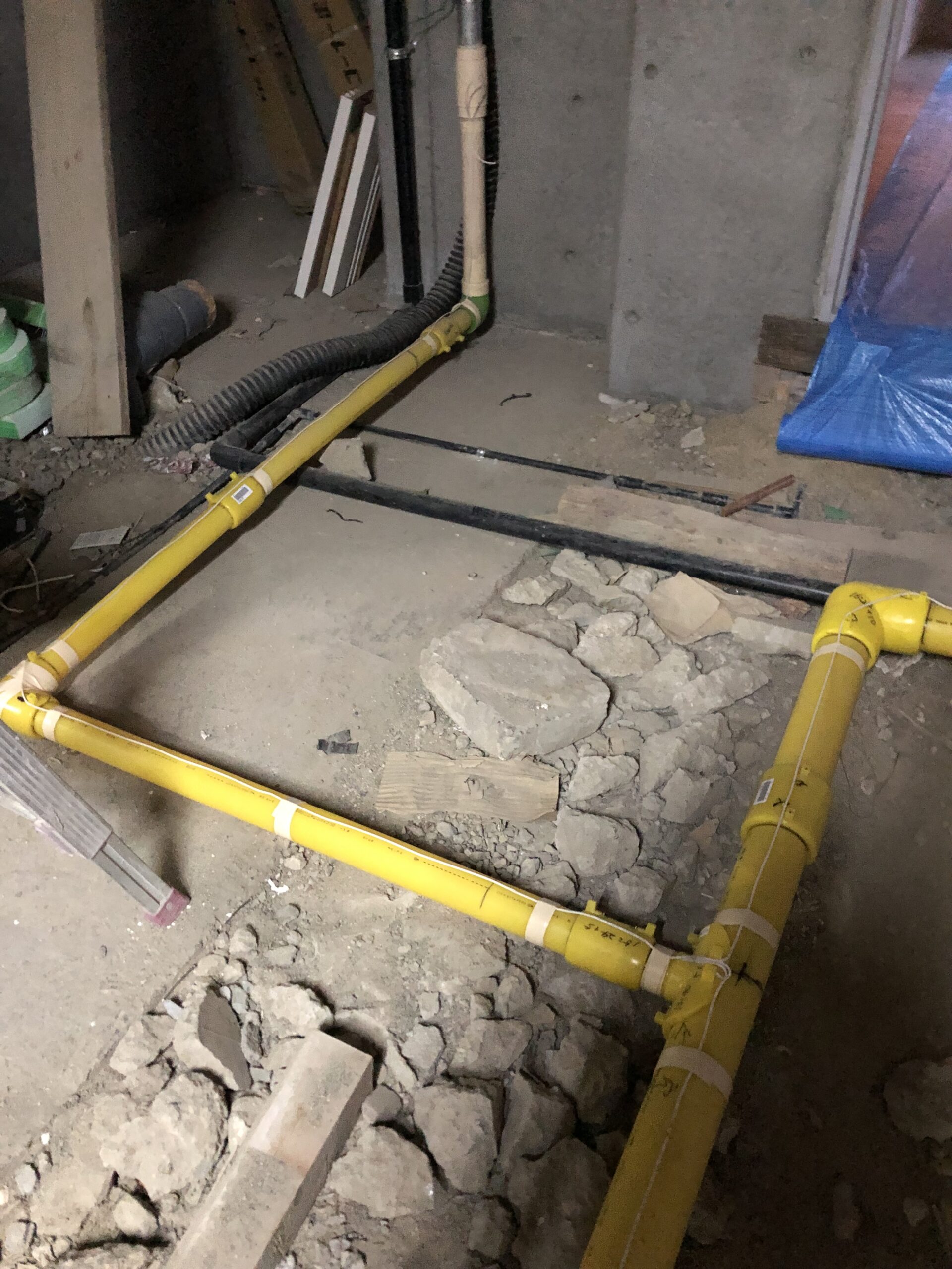 大型マンションガス配管工事