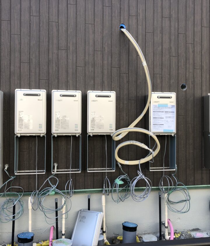 老人ホーム給湯器取付工事